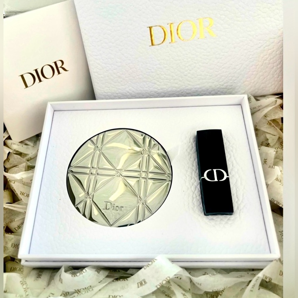 Dior Set NWT Silver Cannage Compact Mirror and 720 satin Lipstick Set